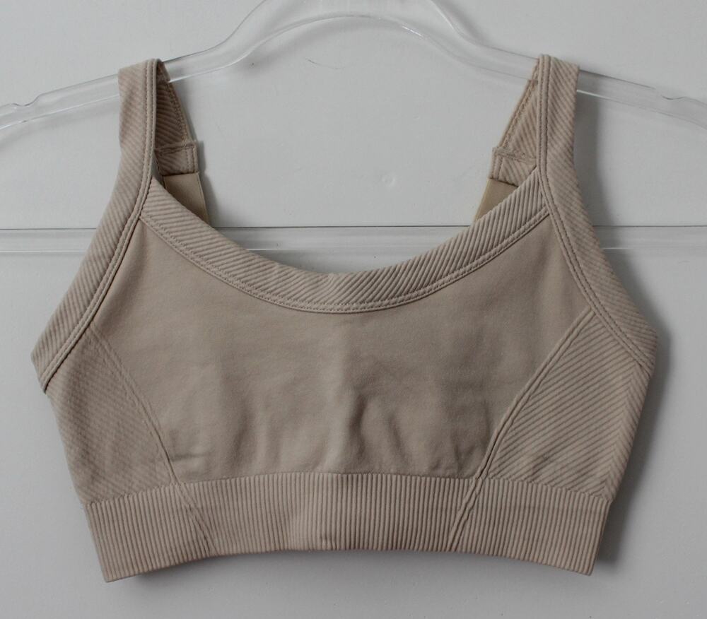 Old Navy Light Support Fluid Seamless Ribbed Sports Bra Wish Bone Size XS NWT
